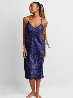 State of Day Sleeveless Crepe de Chine Nightgown  NWT